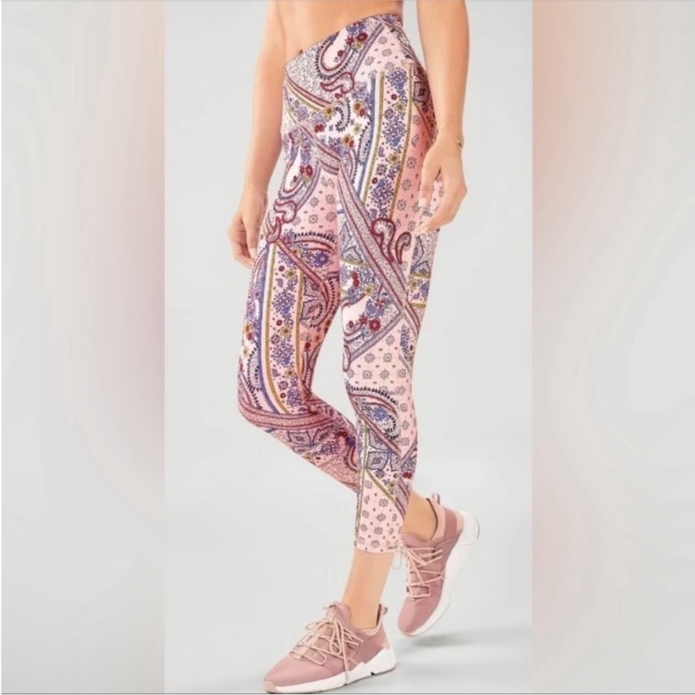 Fabletics PowerHold High-Waisted Capri Paisley Sport L